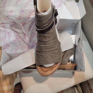 Blowfish Malibu Blitz Sandal